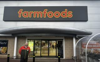 Store manager Andy Ecob is eager to welcome customers to the new Farmfoods store in Wrexham's Plas Coch Retail Park