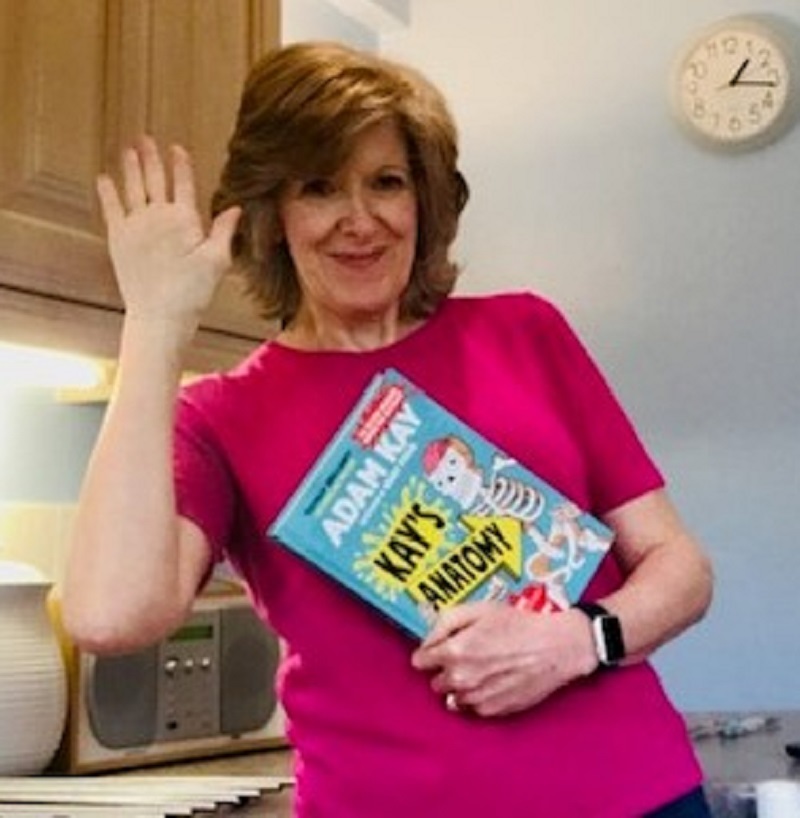 Debbie Taylor, Ysgol Bryn Alyn librarian, supporting Year 7 readers from home.