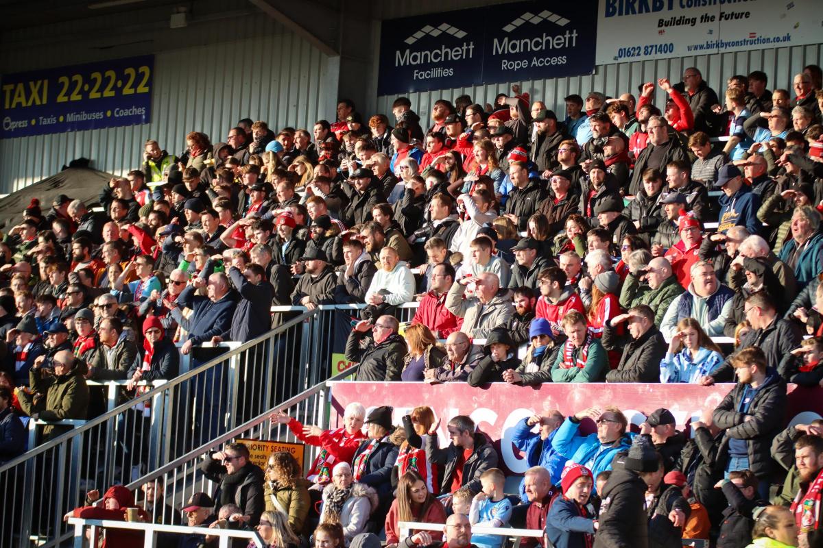 Wrexham v Salford set to be sell-out clash at STok Cae Ras - Vimarsana News