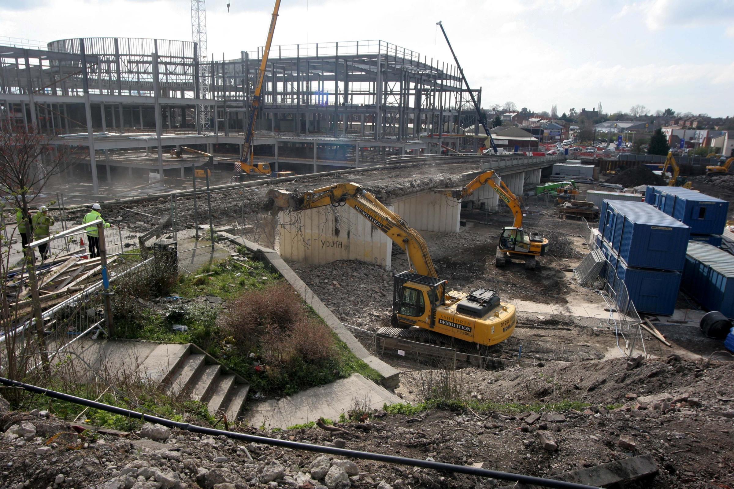 Demolition of the flyover bridge at the Eagles Meadow construction site, March 2007.