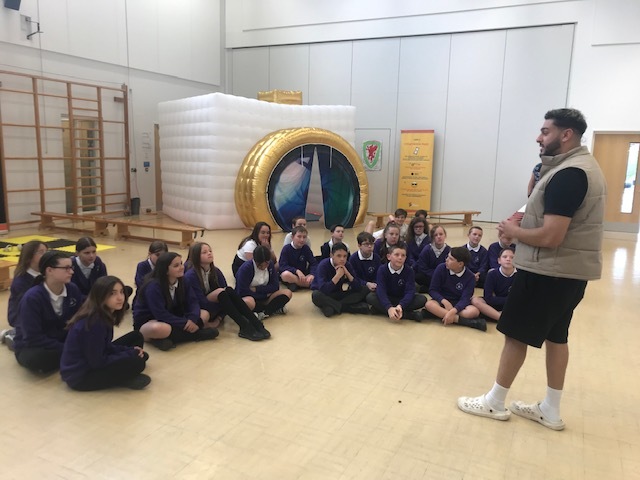  Ameer Davies-Rana inspiring pupils at Ysgol Caer Nant to use Welsh.