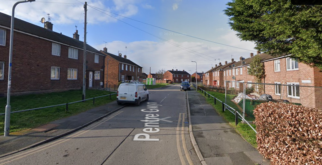 Emergency service remain at scene of 'major' Wrexham incident - Vimarsana News
