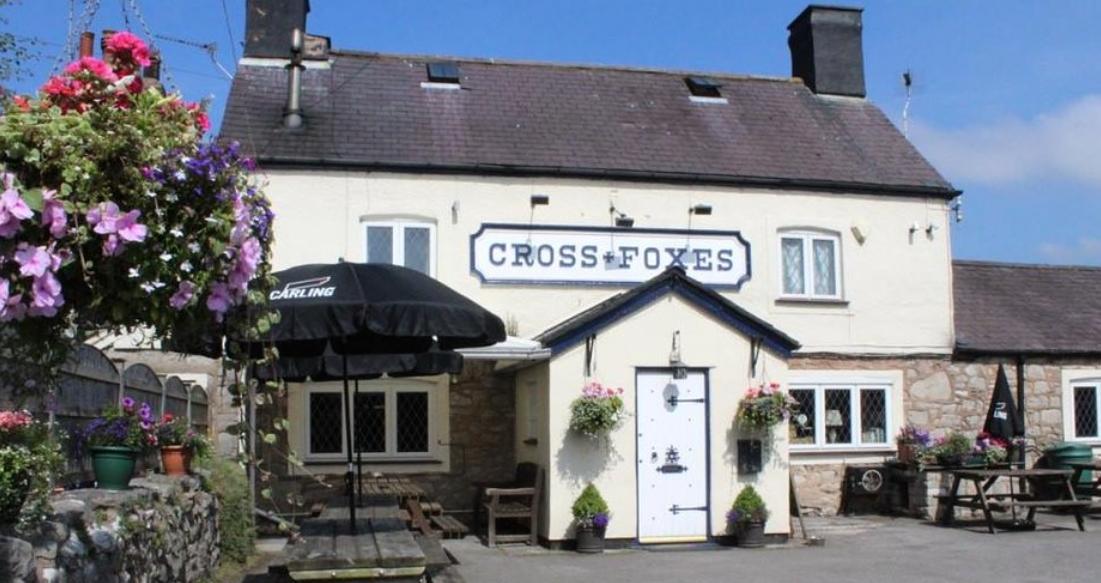 Flintshire: The Cross Foxes reveals reopening date 