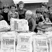 Leader paper collectors, Ruabon, 1979.