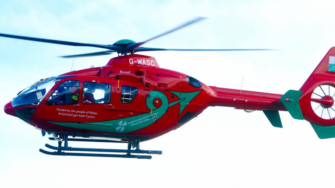 Wrexham: Air ambulance lands on field in Penycae 